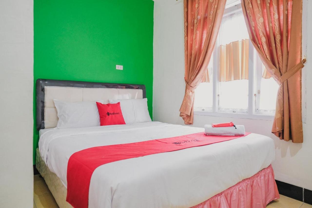 Reddoorz Syariah Near Kebun Raya Liwa Hotel Negarabatin Екстериор снимка